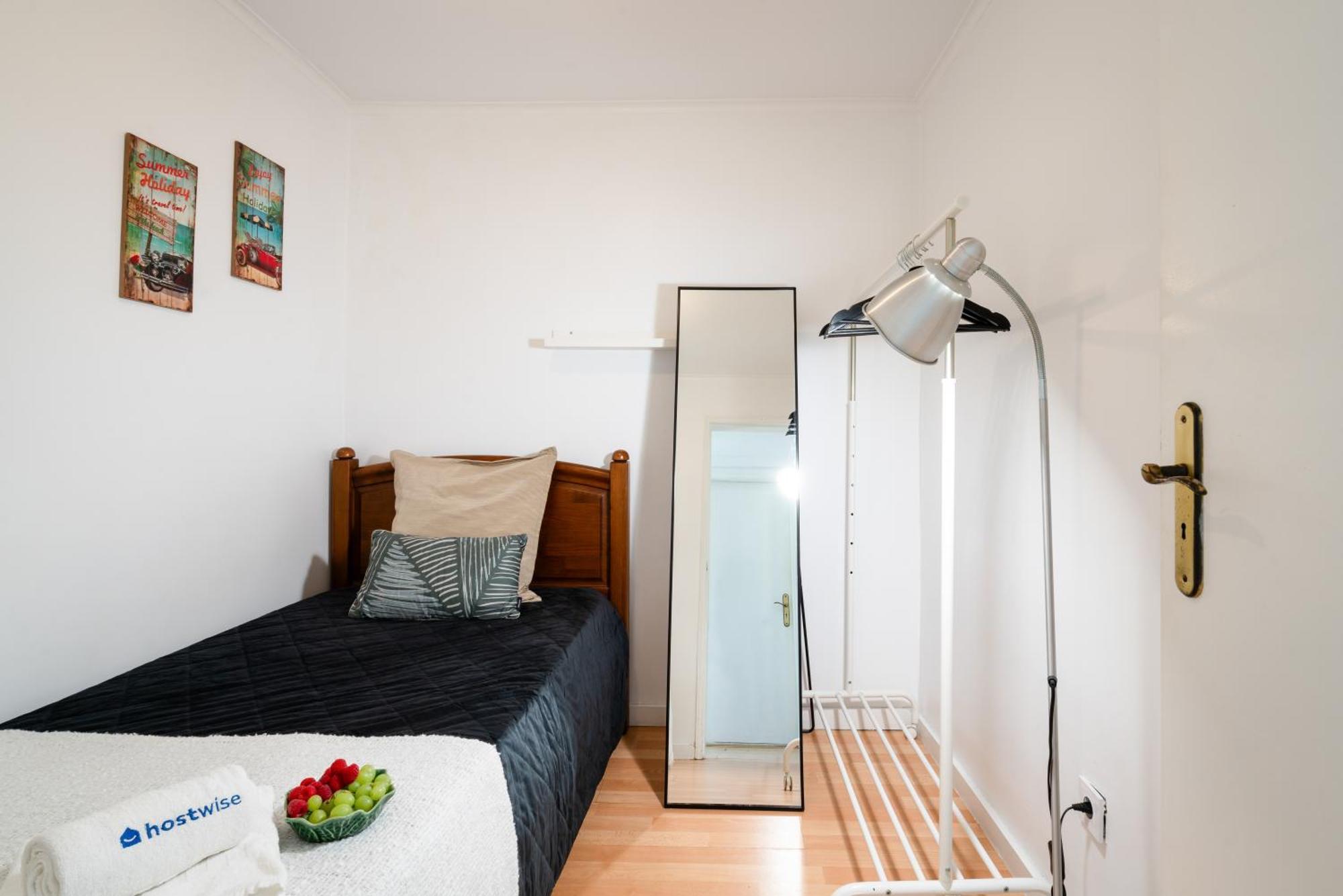Host Wise - Large Flat W Terrace - Ace Location At Aliados Daire Porto Dış mekan fotoğraf