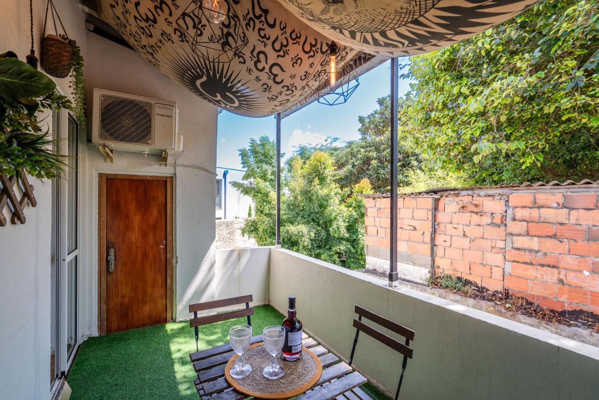 Host Wise - Large Flat W Terrace - Ace Location At Aliados Daire Porto Dış mekan fotoğraf