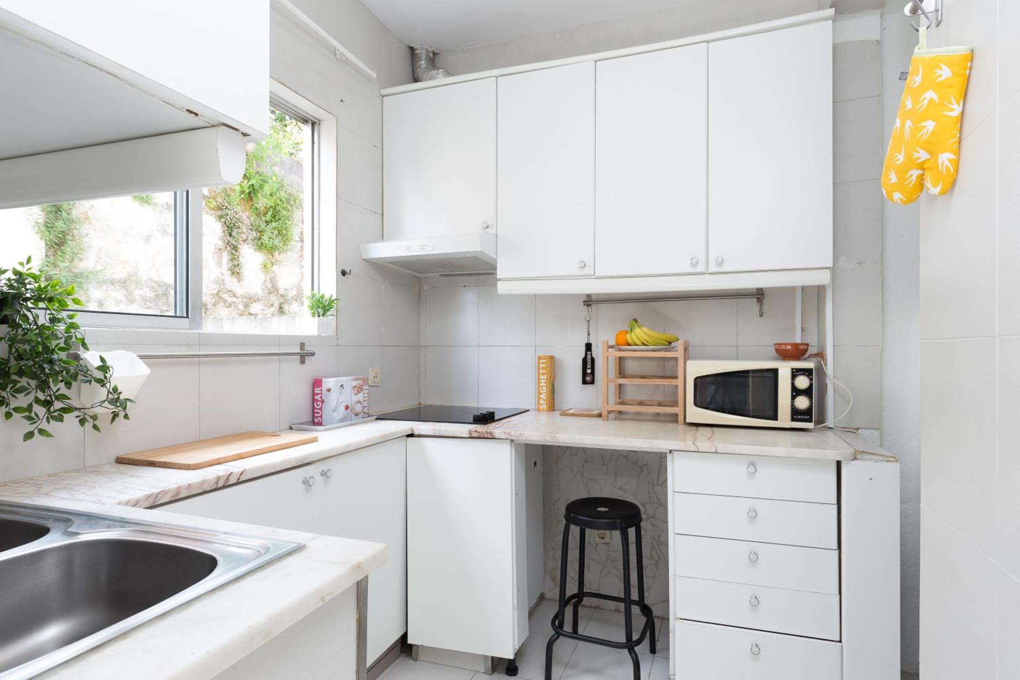 Host Wise - Large Flat W Terrace - Ace Location At Aliados Daire Porto Oda fotoğraf